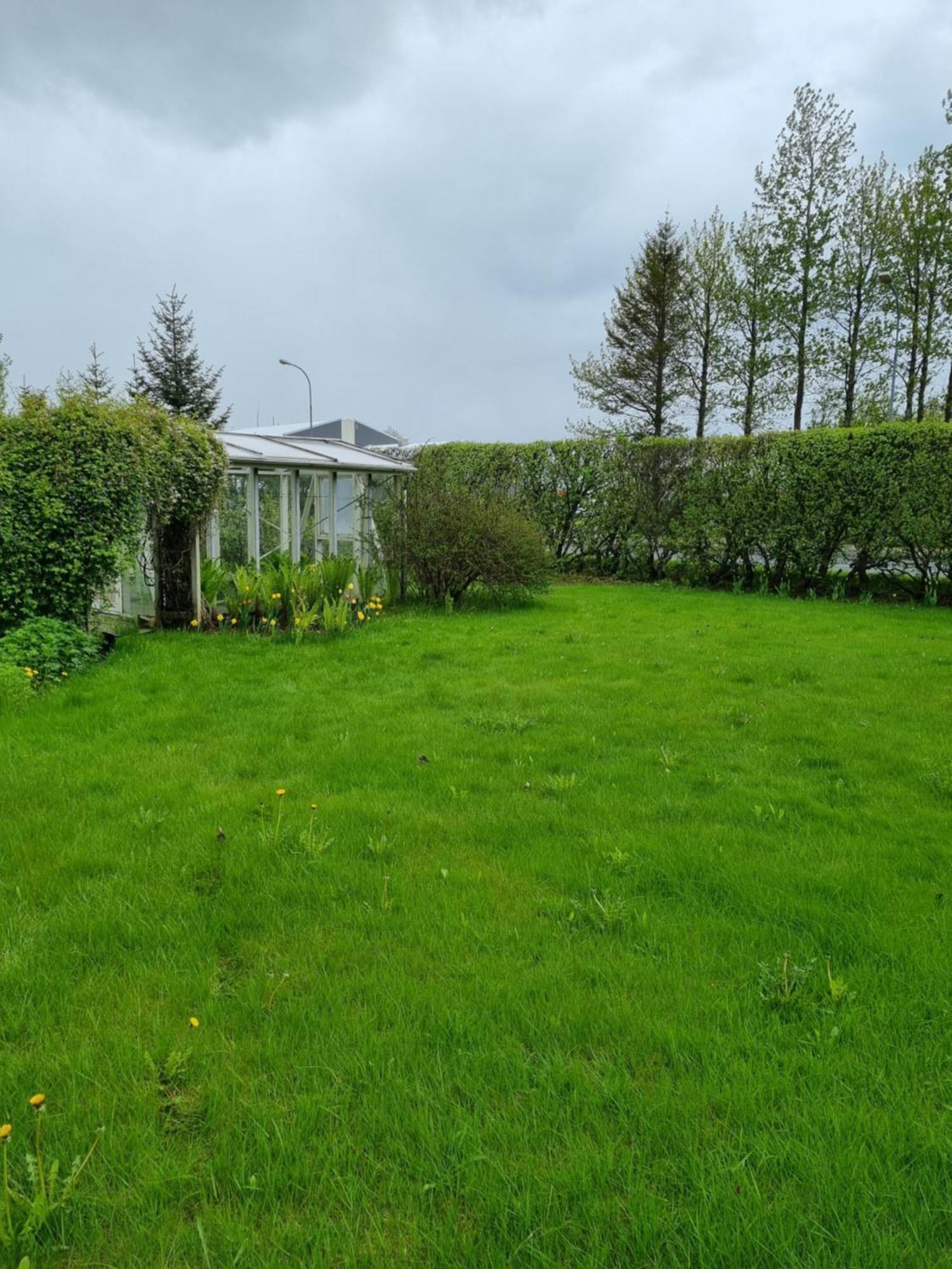 Spoi Guesthouse Hvolsvöllur Kültér fotó